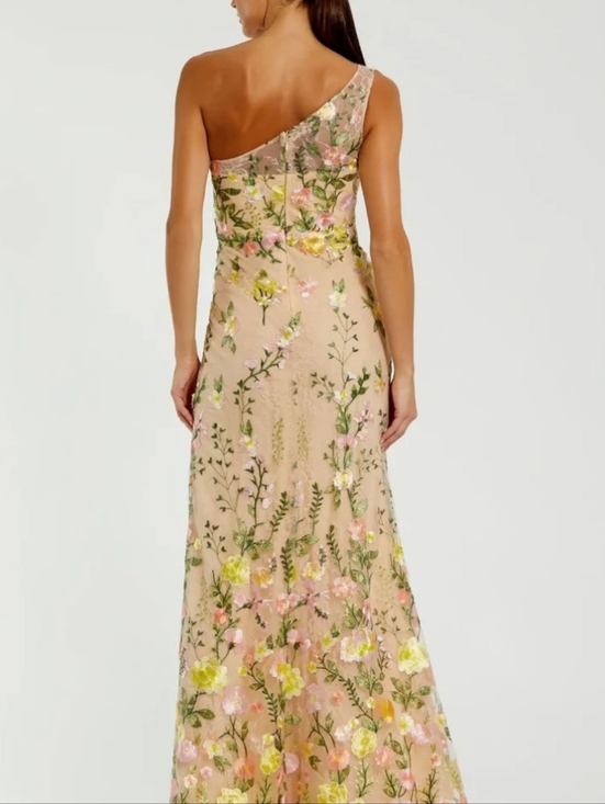 Mac Duggal Dresses & Skirts - Mac Duggal 68606 Size 8 One Shoulder Lace Floral Embroidered Gown‎ Maxi Dress